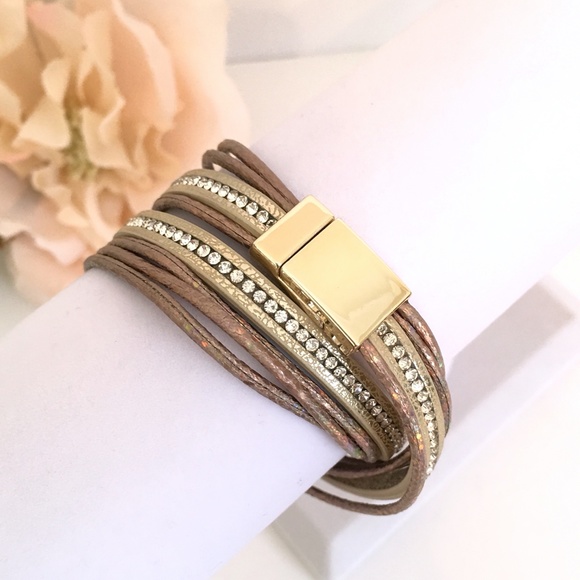 Beige Druzy Crystal Feather Leather Wrap Bracelet - Picture 5 of 6